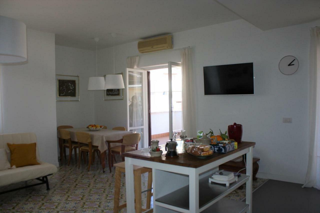 דירות סורנטו Casa Bice Amazing View Of Vesuvius מראה חיצוני תמונה