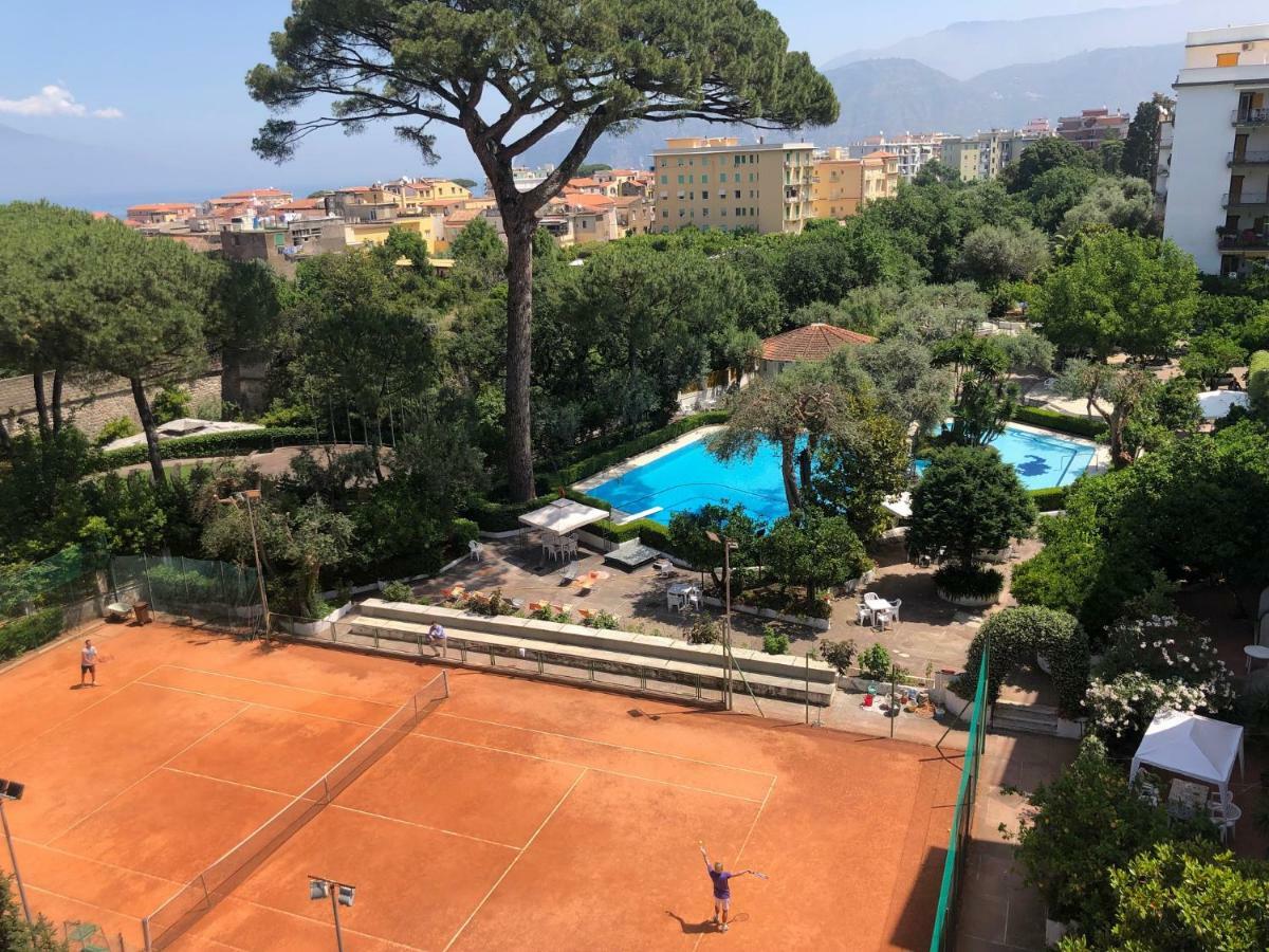 דירות סורנטו Casa Bice Amazing View Of Vesuvius מראה חיצוני תמונה